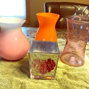 4 glass vase bundle